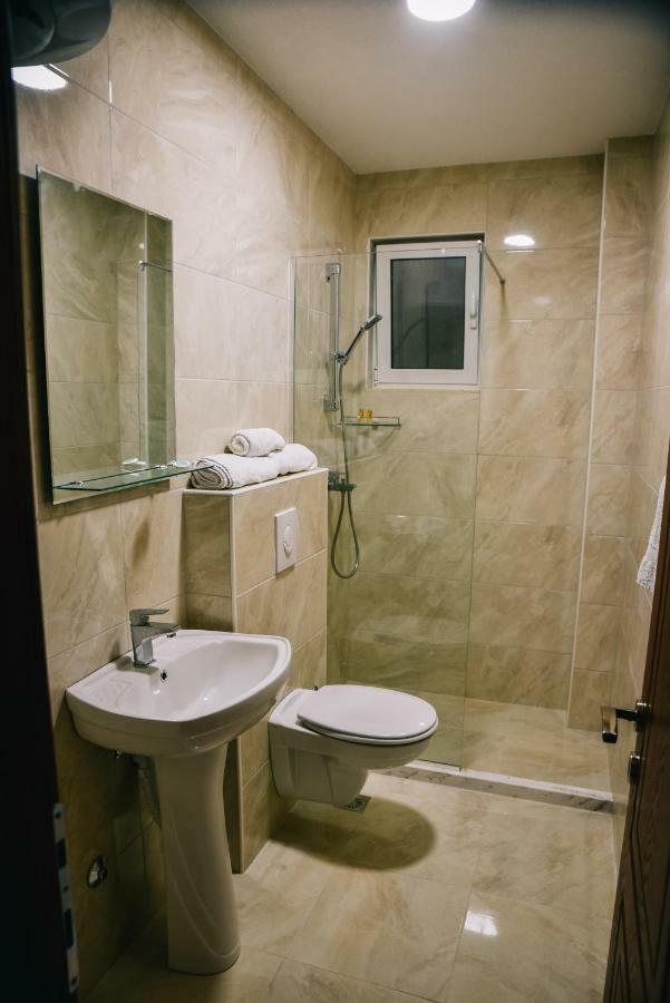 Riva Luxury Ulcinj Exterior foto